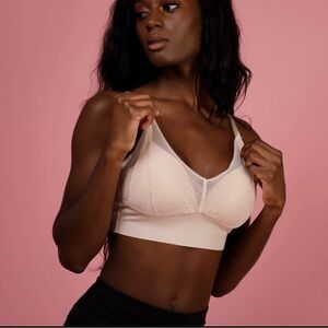 Dreamy Bralette - BNWT